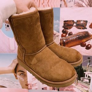 CLASSIC SHORT II BOOT LIGHT BROWN UGGS💘💘
